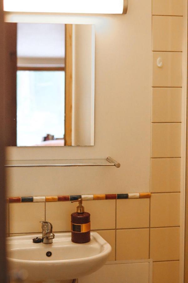 Samblatalu Homestay Laulasmaa Esterno foto